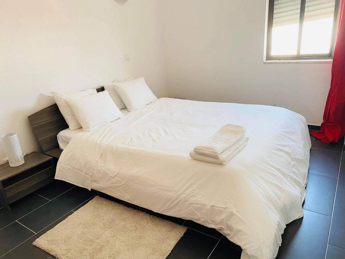 Albufeira Beach Side Apartment Екстериор снимка
