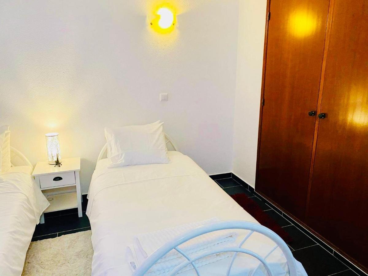 Albufeira Beach Side Apartment Екстериор снимка